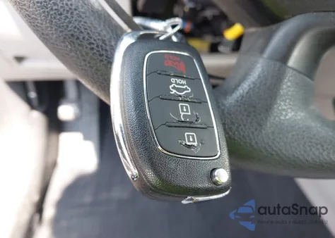 2015 Hyundai Sonata Se z USA, uszkodzony, nr VIN 5NPE24AF4FH045982